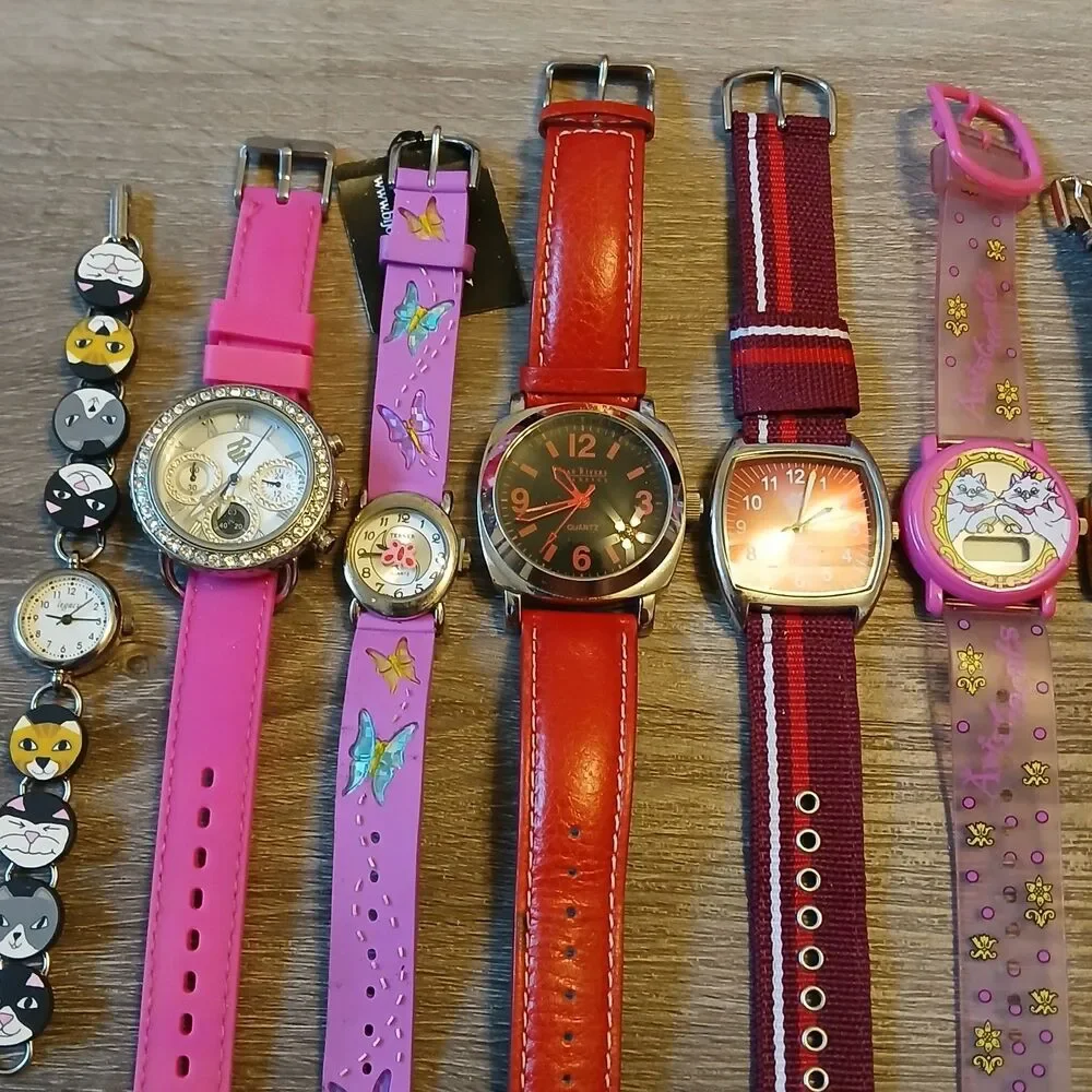Huge Watch Lot of 25+ Mixed Brands Vintage & Modern Parts/Repair Untested-Z1